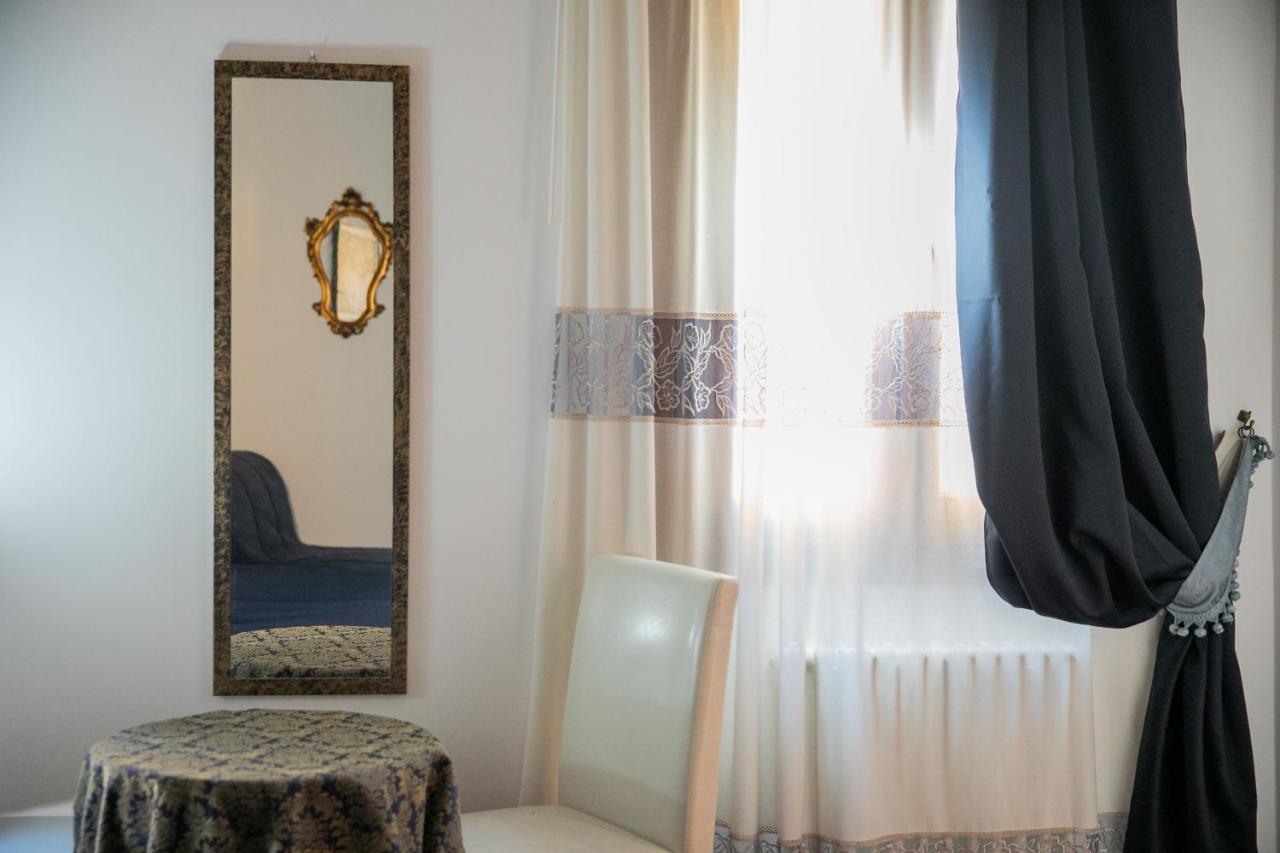 Hidden Gem In Venise Extérieur photo